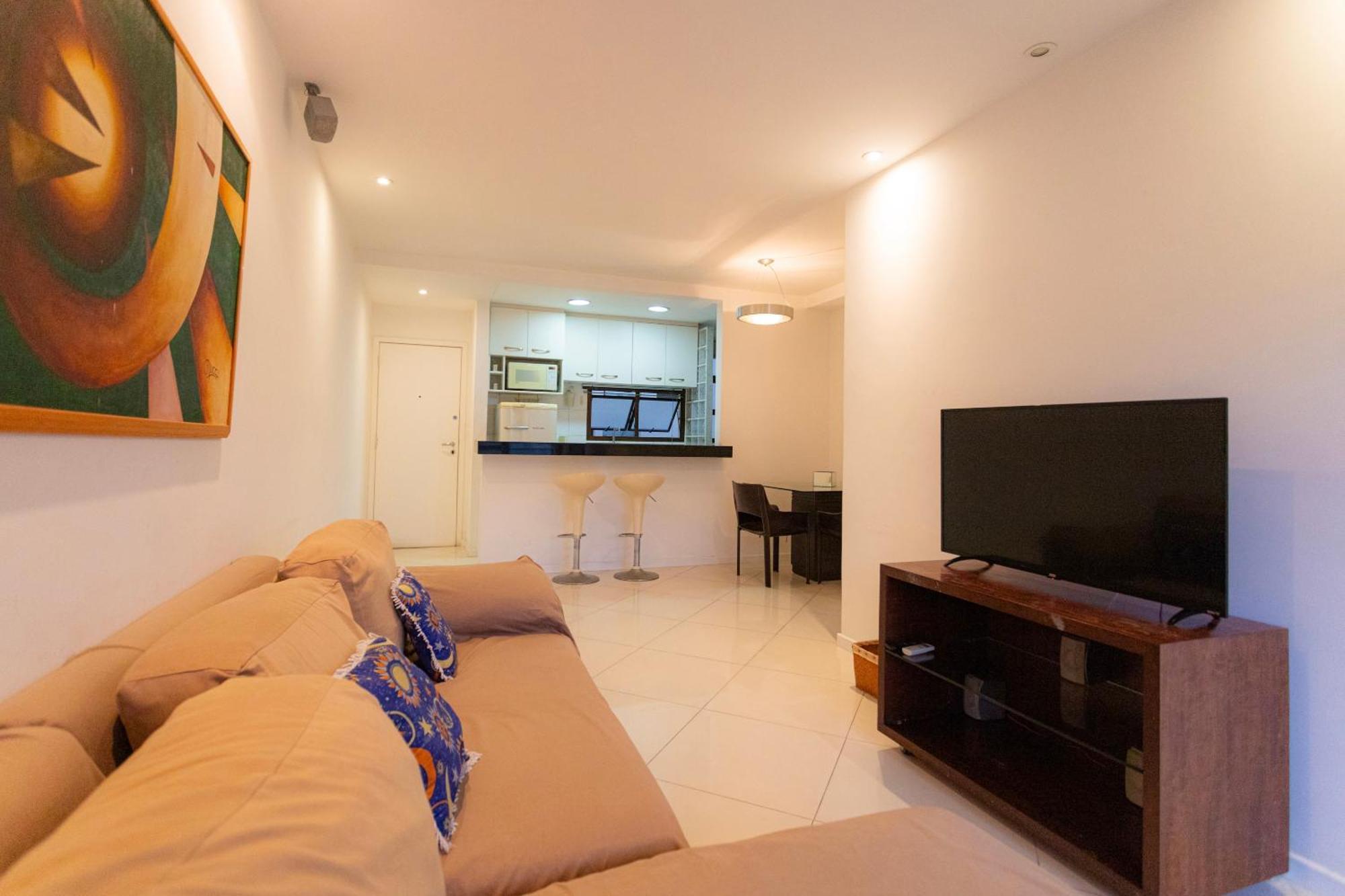 Suh Ipanema 01 Pool Apartemen